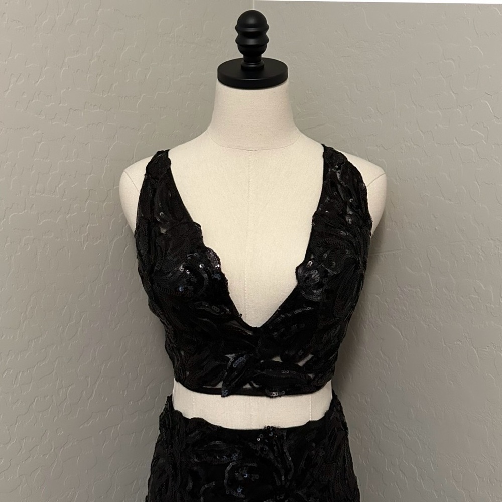 NEW JOVANI SZ 6 BLACK TWO PIECE ILLUSION SEQUIN TULLE FORMAL EVENING GOWN - Picture 4 of 14